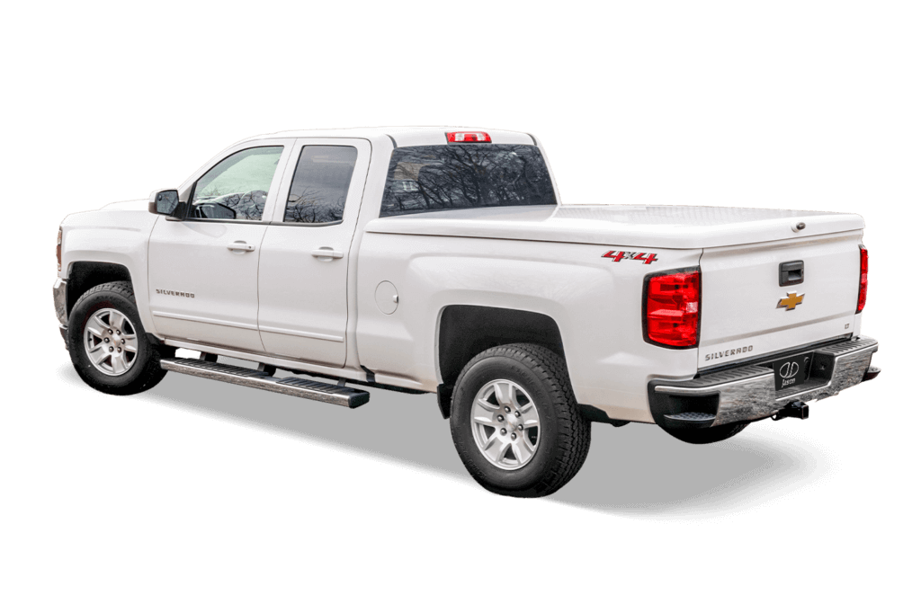 Jason Hugger tonneau cover on a white chevrolet silverado